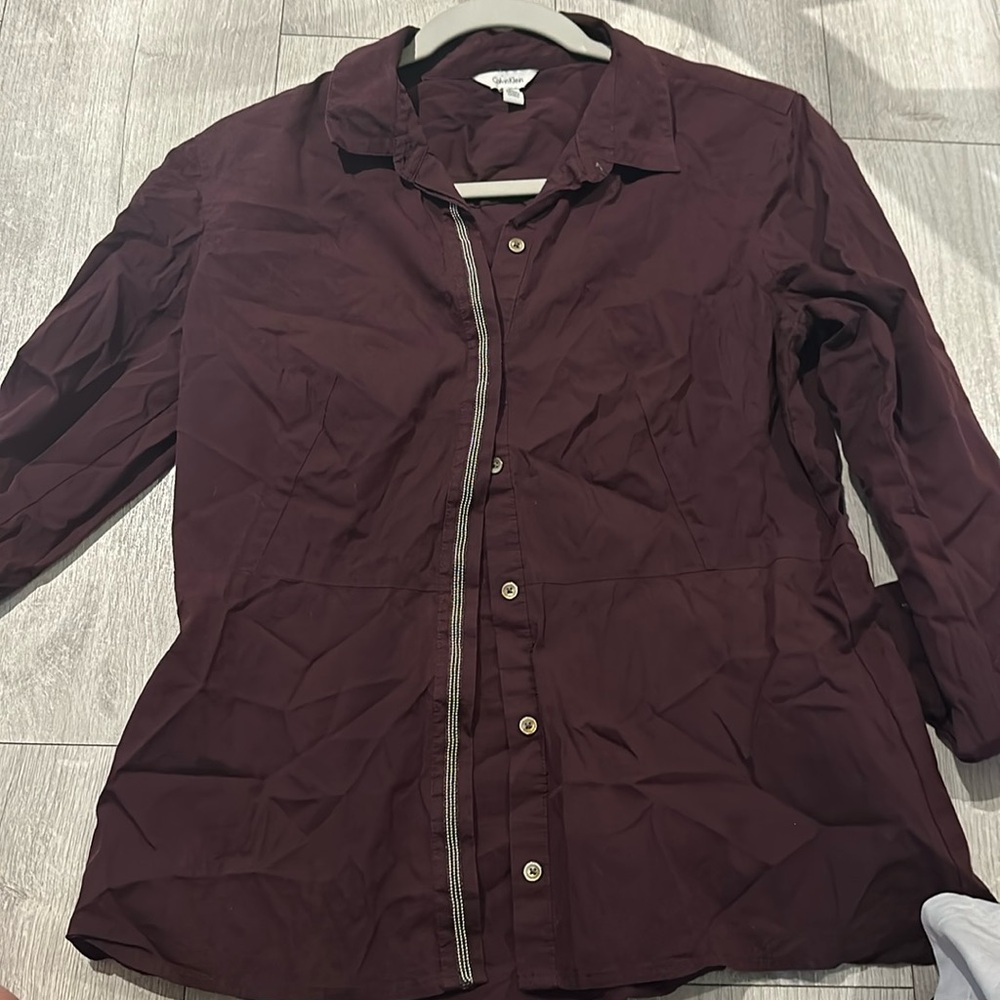 Calvin Klein Women’s Purple Button down with Silver Beads. Lightly worn. Size M